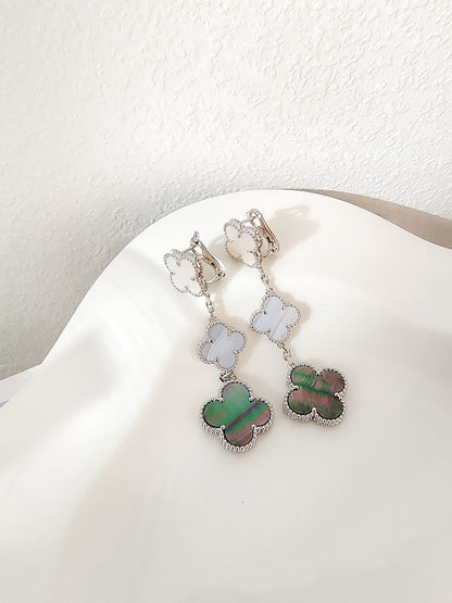 [basloveJW]CLOVER 3 MOTIVE CHALCEDON DUNKEL MOP SILBER OHRRINGE