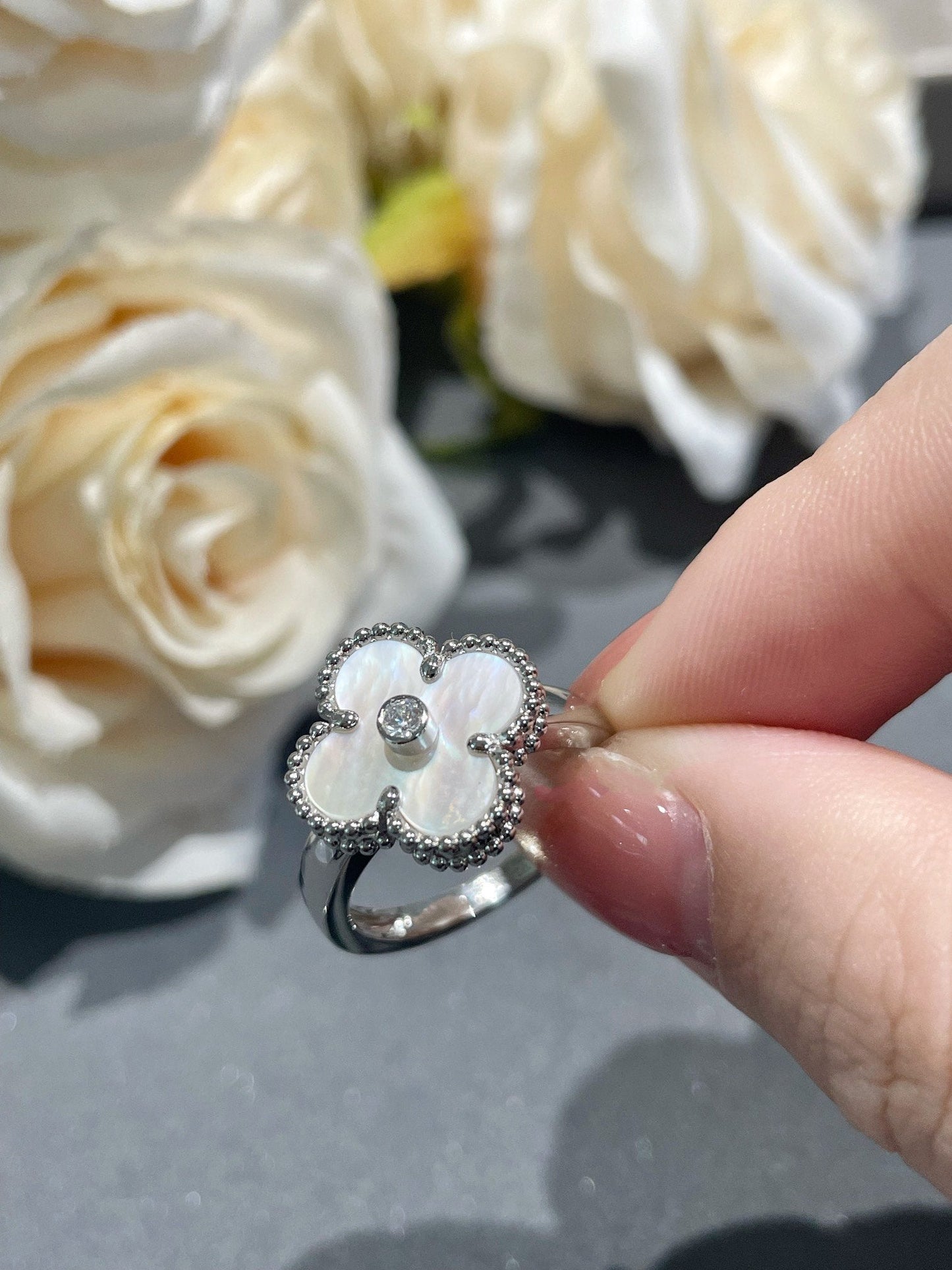 [AURORA]CLOVER SILVER MOP DIAMOND RING