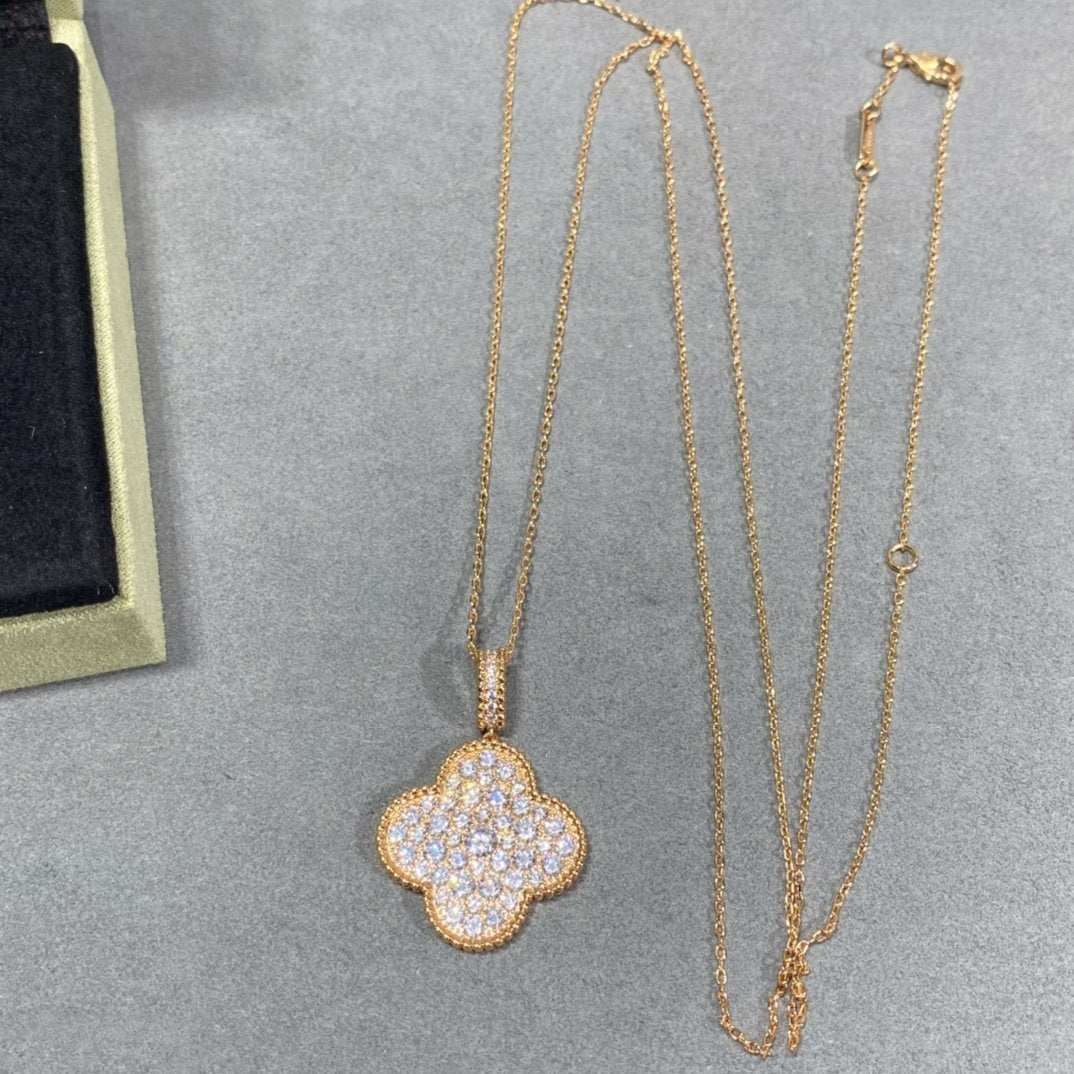 [AURORA]CLOVER 25MM LARGE PEDANT DIAMOND PAVED LONG NECKLACE