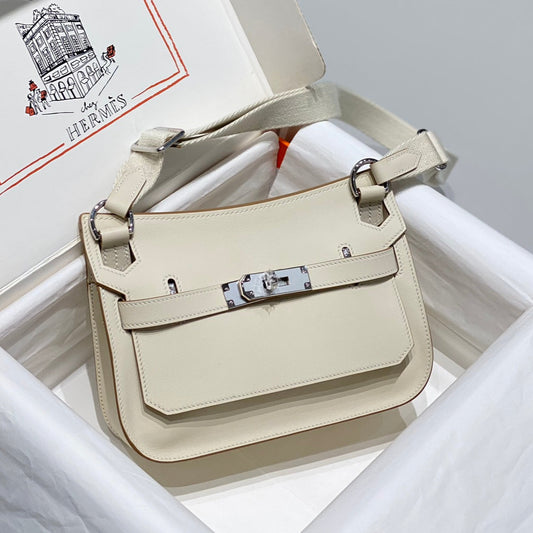 HM JYPSIERE SHOULDER BAG 23 IN BEIGE CALFSKIN SILVER HARDWARE