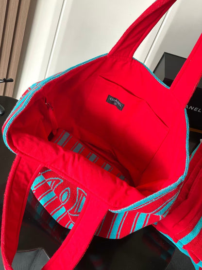 CC 26S RED AND BLUE STRIPED BEACH BAG SET