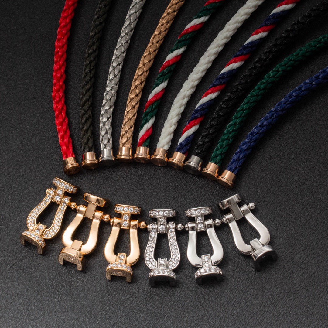 [AURORA]FORCE LARGE HORSESHOE HALF DIAMOND BRACELET ROSE GOLD