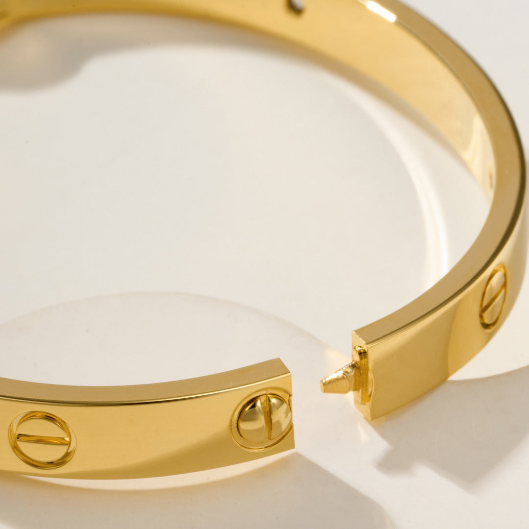 [AURORA]LOVE BRACELET 6.1MM 4 DIAMONDS NEW (SINGLE SCREW)