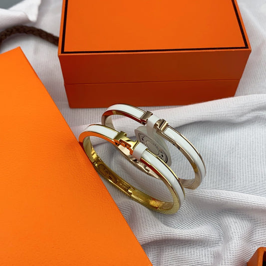 [AURORA]CLASSIC HM CLIC WHITE 8MM ENAMEL BRACELET