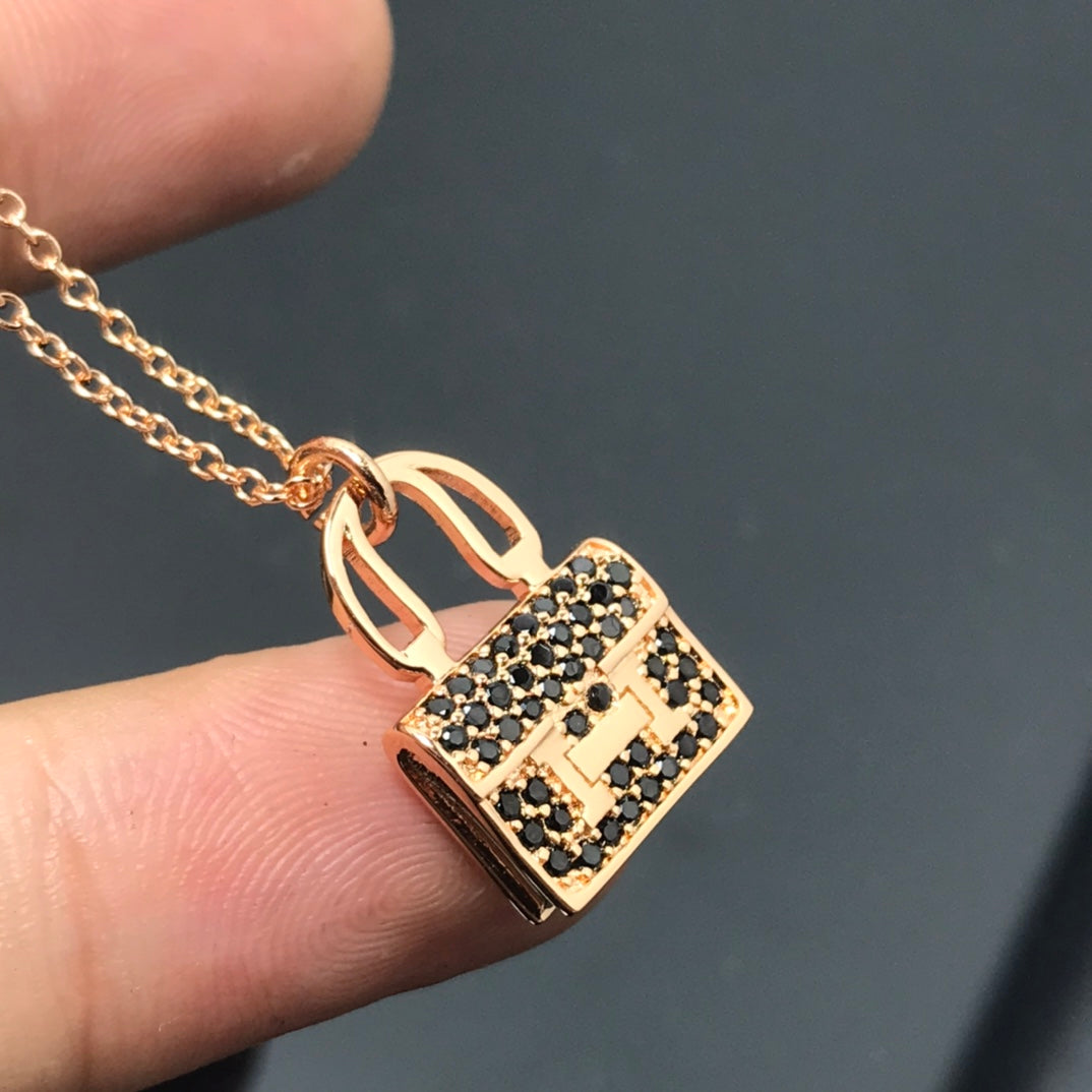 [AURORA]HM NECKLACE ARRIVAL BLACK DIAMOND
