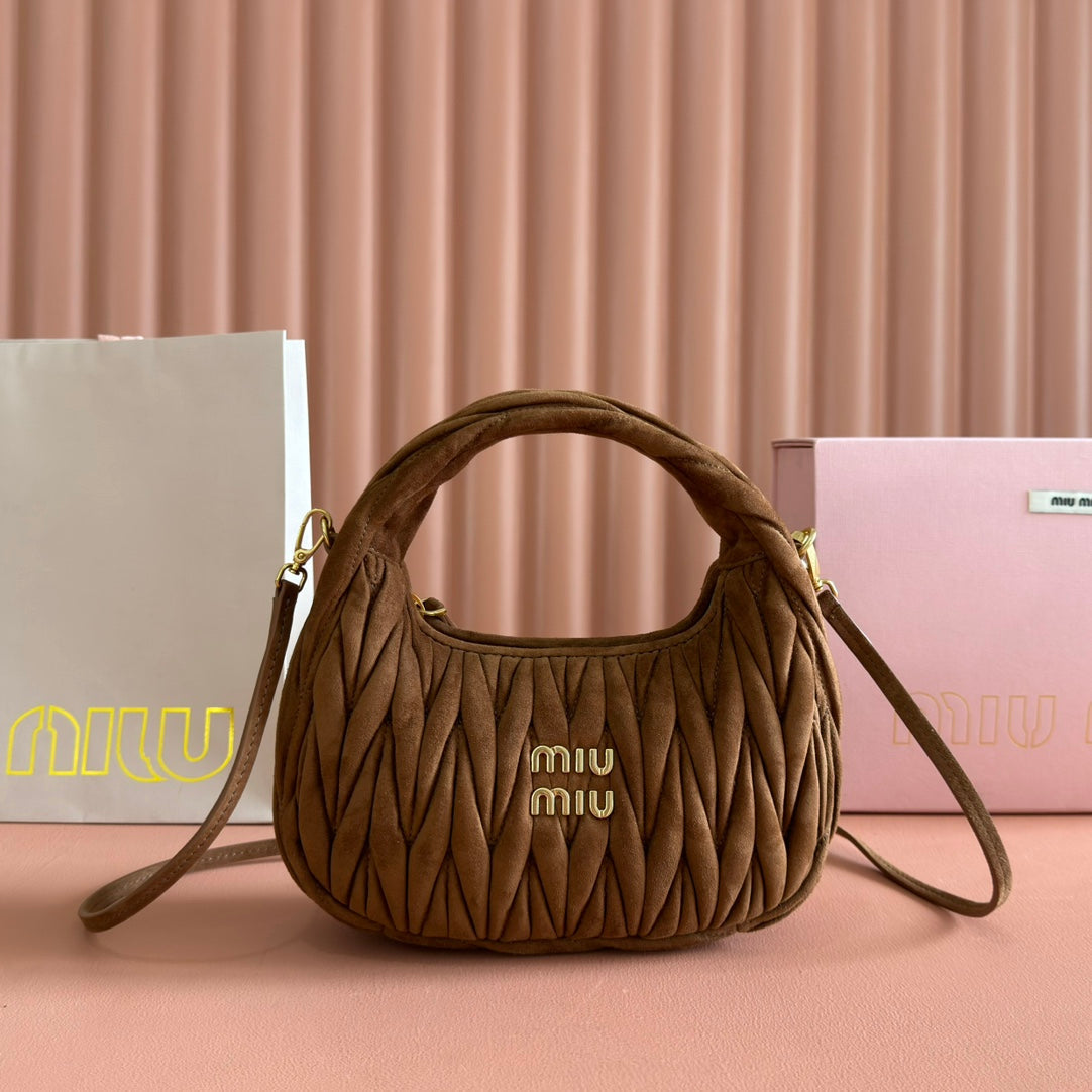 MM SUEDE HANDBAG 23 DARK BROWN