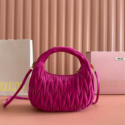 MM SUEDE HANDBAG 23 DEEP FUCHSIA