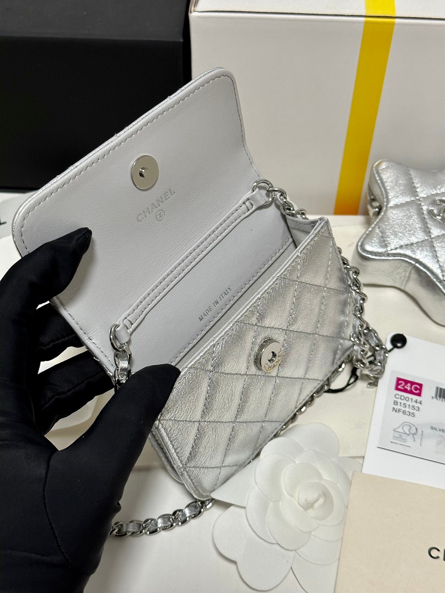 CC MINI 13 FLAP BAG IN SILVER METALLIC LAMBSKIN