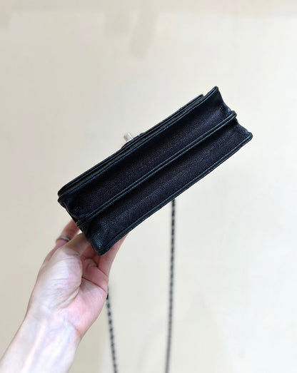 FLAP BAG WITH SILVER-TONE HANDLE 18 IN BLACK LAMBSKIN