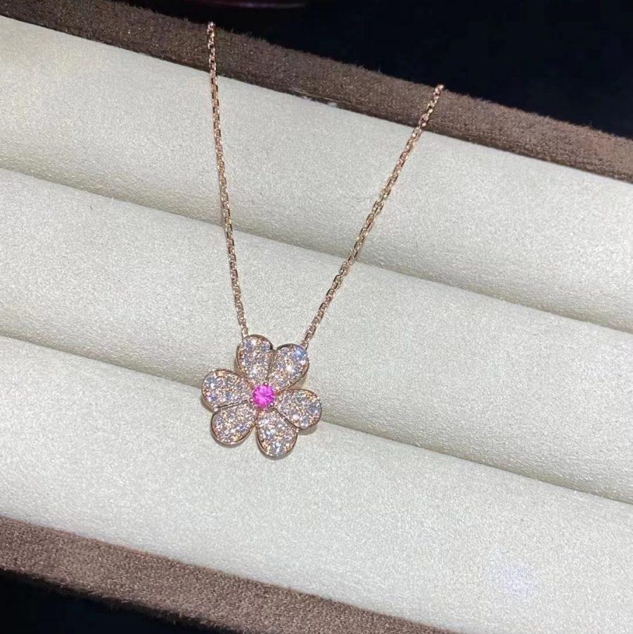[basloveJW]FRIVOLE ROSÉGOLD-HALSKETTE MIT BLUMEN UND DIAMANTEN